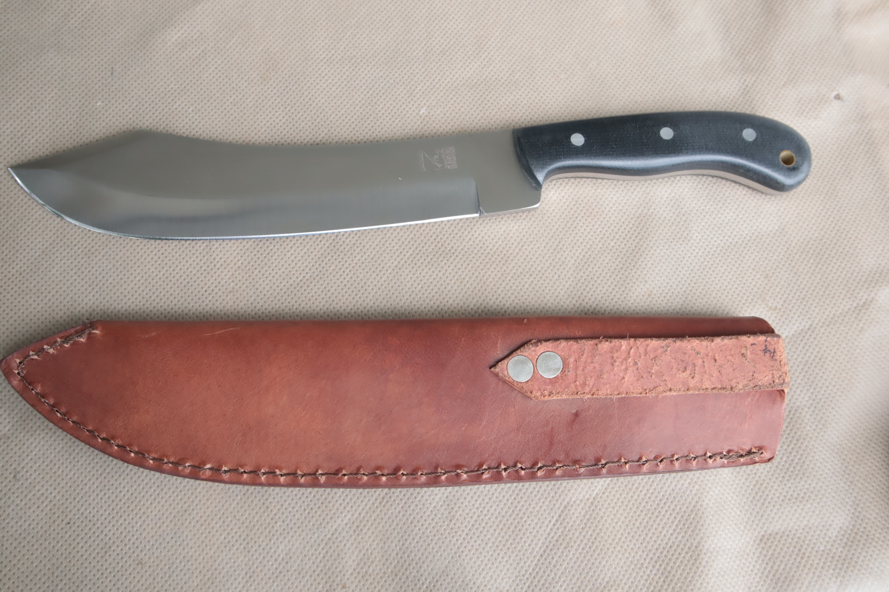 มีดใบยาว D2 CFK IPAK Handmade D2 Custom Bushcraft Hunter Parang Hunting Bowie Blade Knife