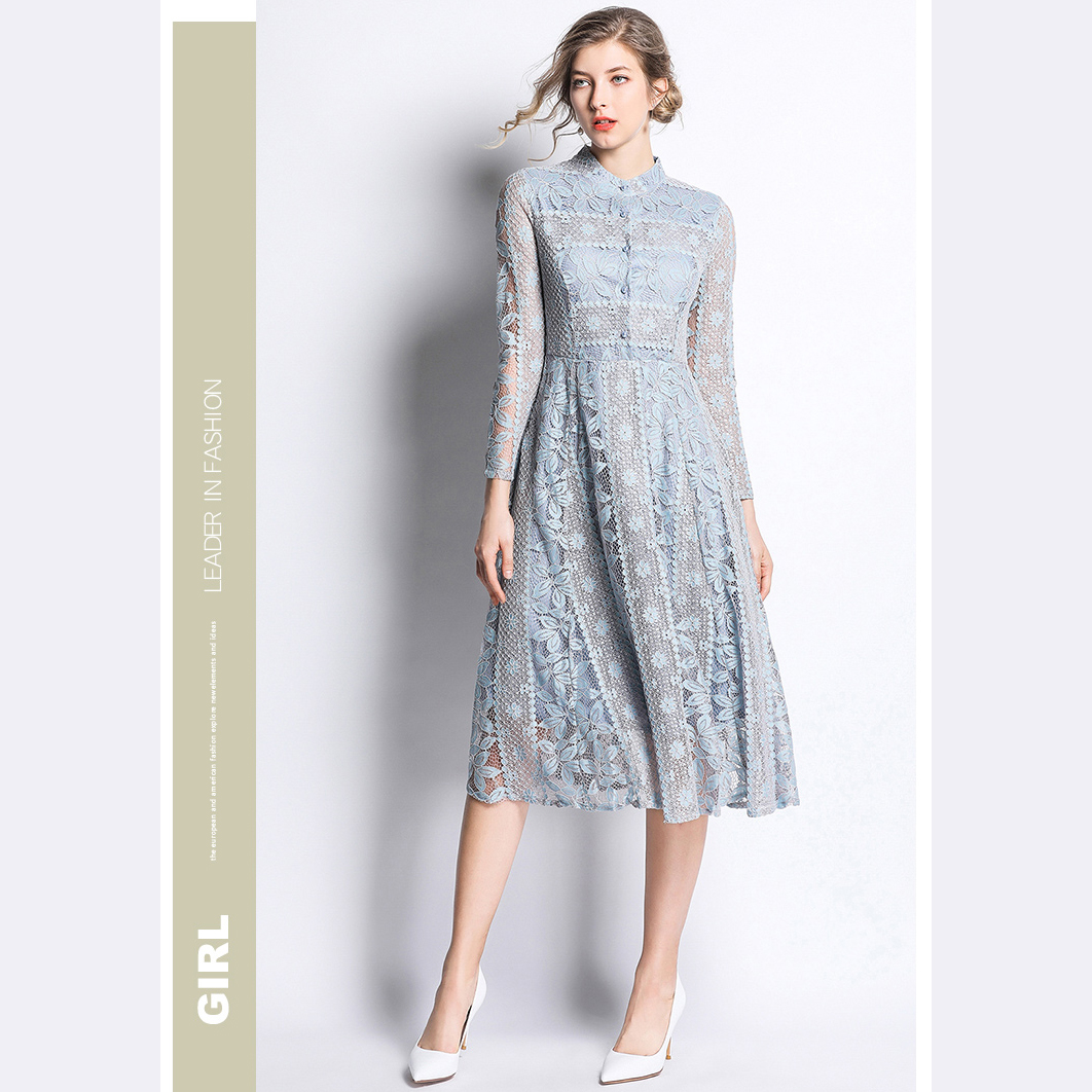 ชุดเดรสสั้นลูกไม้สีเทา