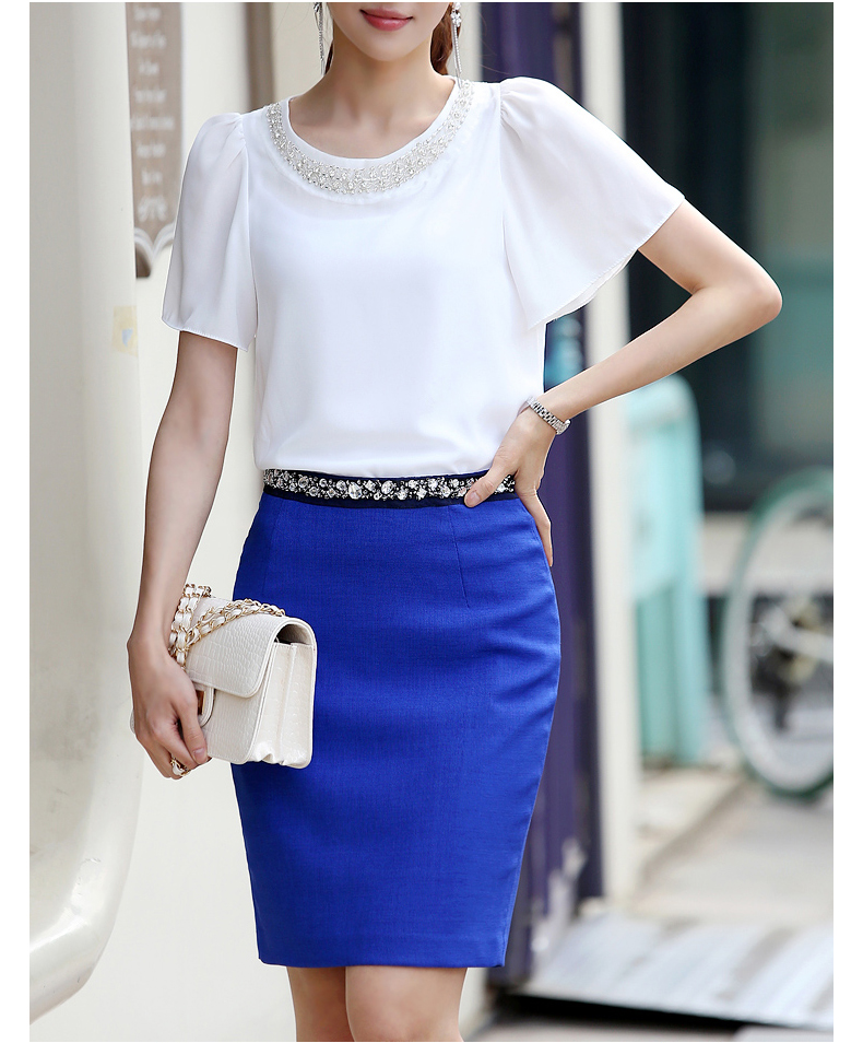 กระโปรงสั้นสีน้ำเงิน ทรงเอเข้ารูป เอวแต่งคริสตรัลสวยๆ