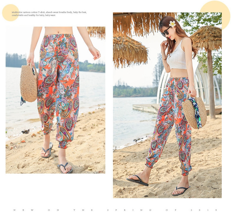 กางเกงขายาวลายโบฮีเมียนโทนสีส้ม ชุดใส่เดินเล่นถ่ายรูปริมชายหาดสวยๆ แฟชั่นชุดไปทะเล ชุดเที่ยวทะเล