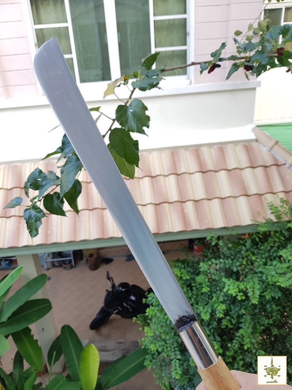 ดาบ ตีจากเหล็กแหนบ