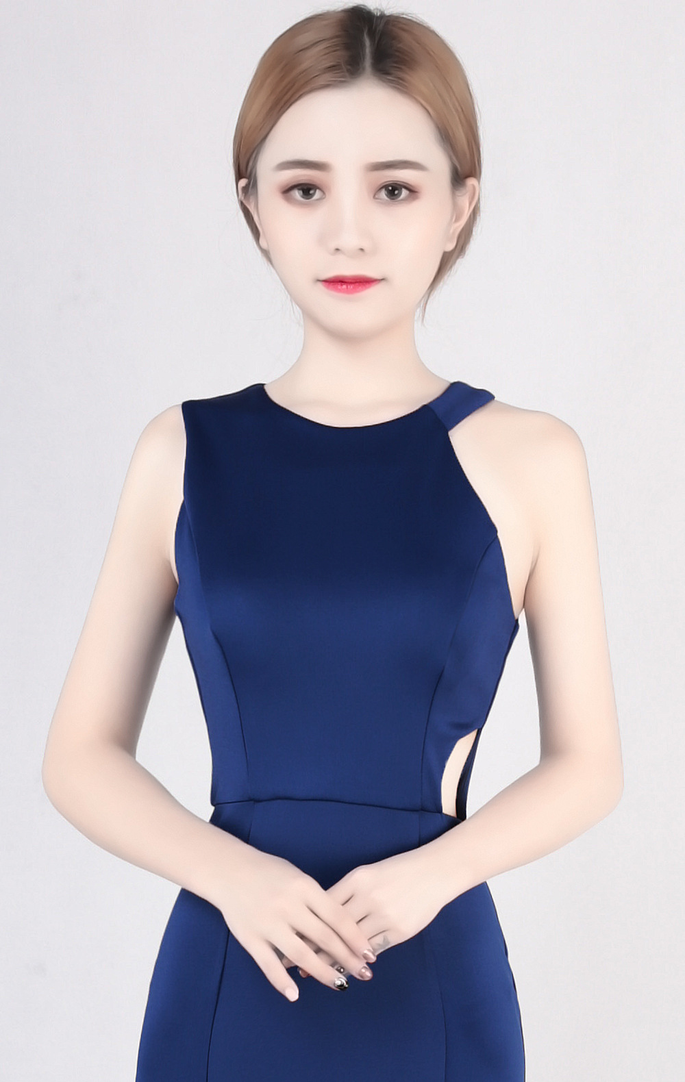 ชุดออกงานราตรียาวสีกรมท่า แขนกุด เว้าฉลุเอว ทรงเข้ารูป กระโปรงยาวหางปลา : S M L XL