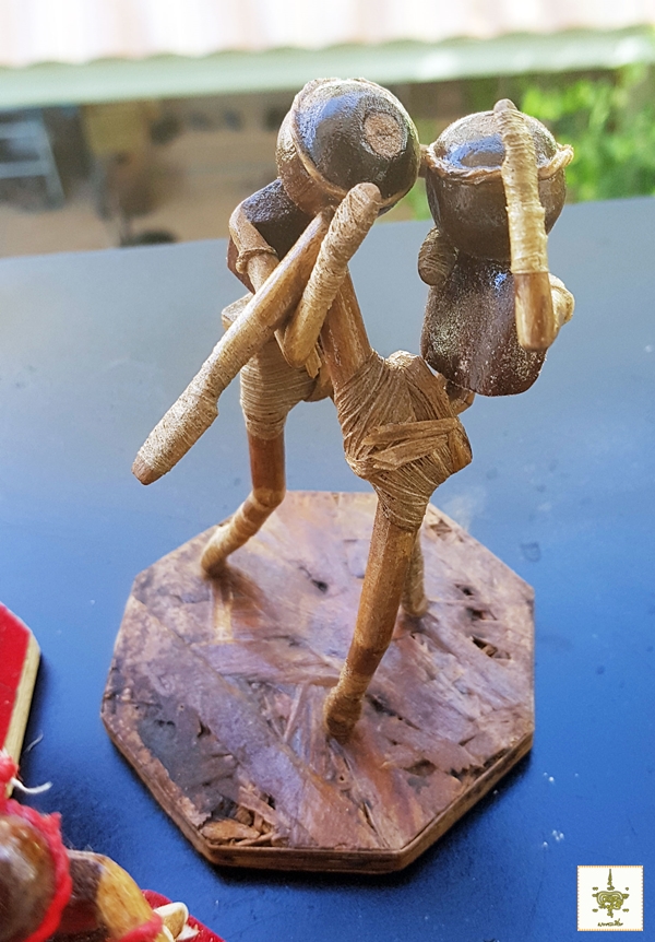 ตุ๊กตามวยไทย 3 ตัว