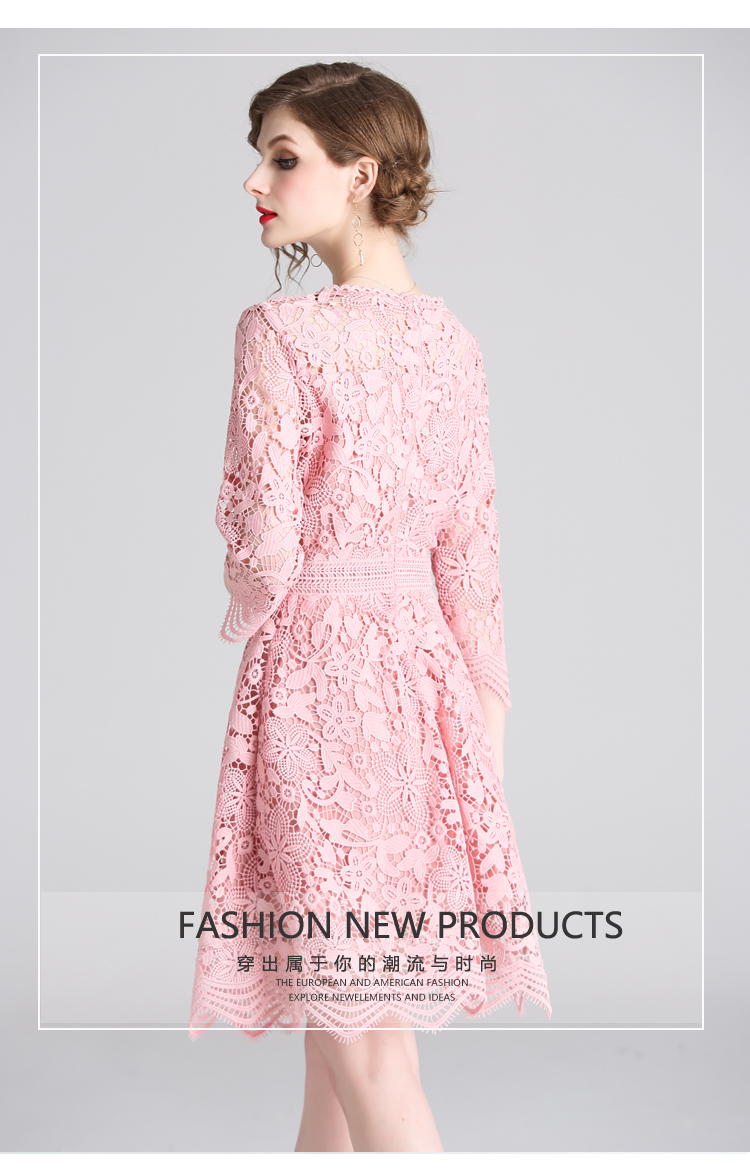 ชุดเดรสลูกไม้สีชมพู แนวเรียบร้อย สวยหวาน เรียบหรูดูแพง ดูสุภาพ