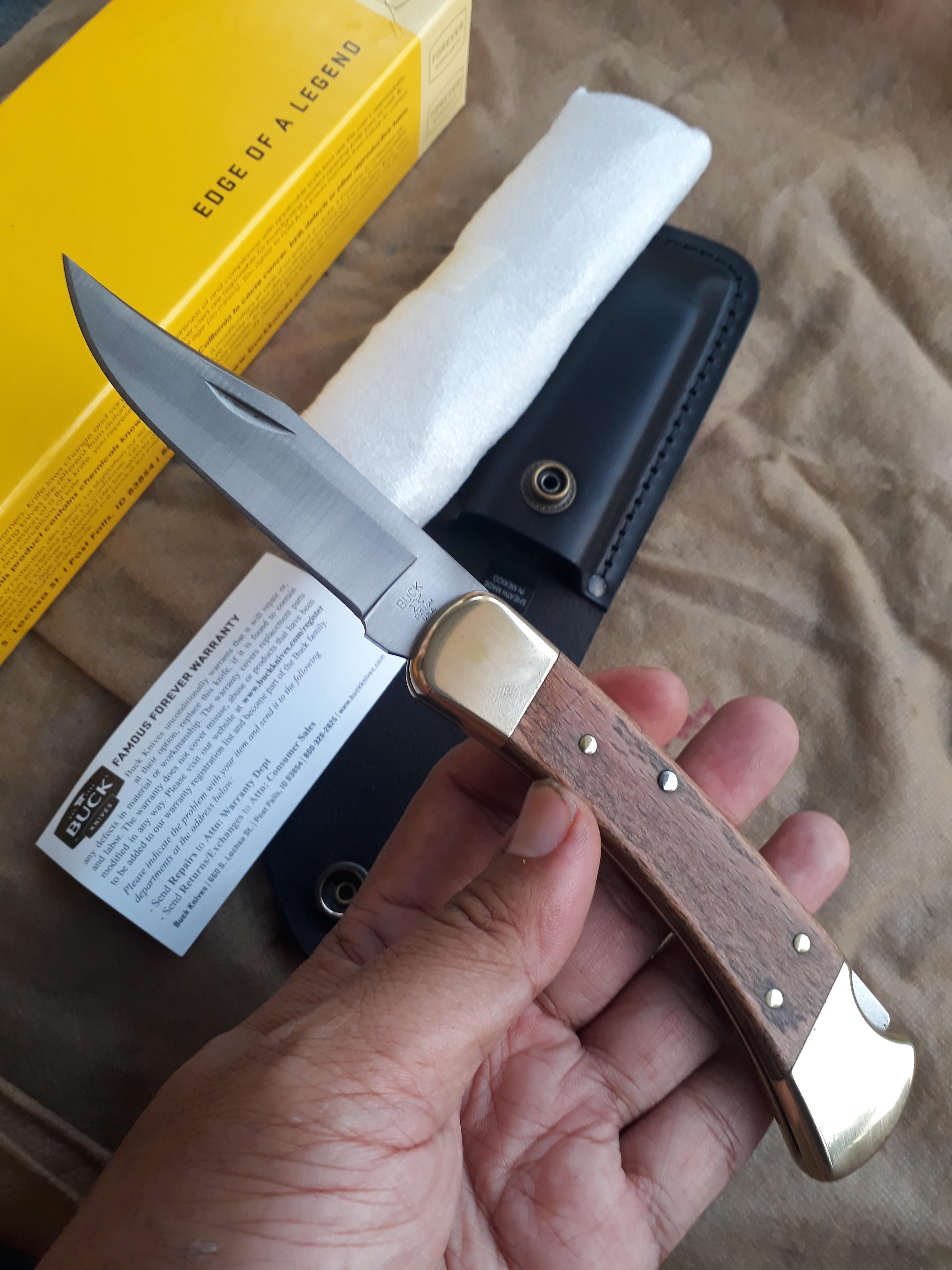 มีดBuck Knives 110 Oak 5160 Carbon Steel