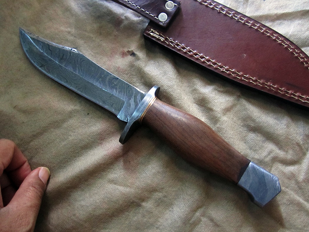 มีดดามัสกัสDamascus steel custom handmade hunting bowie knife 12" (C5)