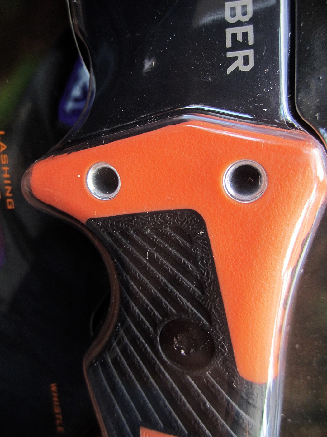 มีดเดินป่า/ยังชีพ Gerber Bear Grylls Ultimate Pro ของแท้