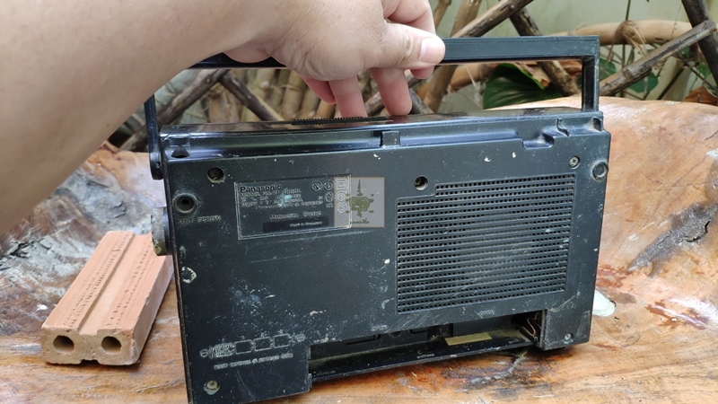 วิทยุ panasonic RF-1680L