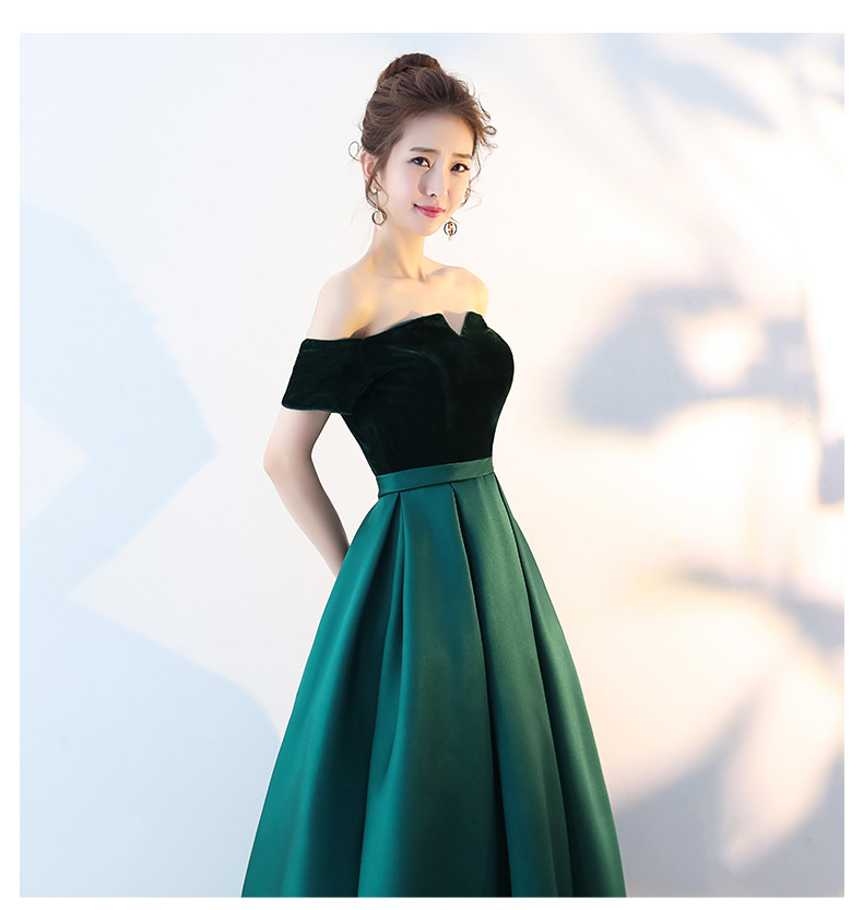 ชุดราตรี ชุดออกงาน ชุดไปงานแต่งงานสีเขียว เปิดไหล่ปิดแขน กระโปรงยาวทรงบาน เรียบหรูสวยสง่า สไตล์เจ้าหญิง