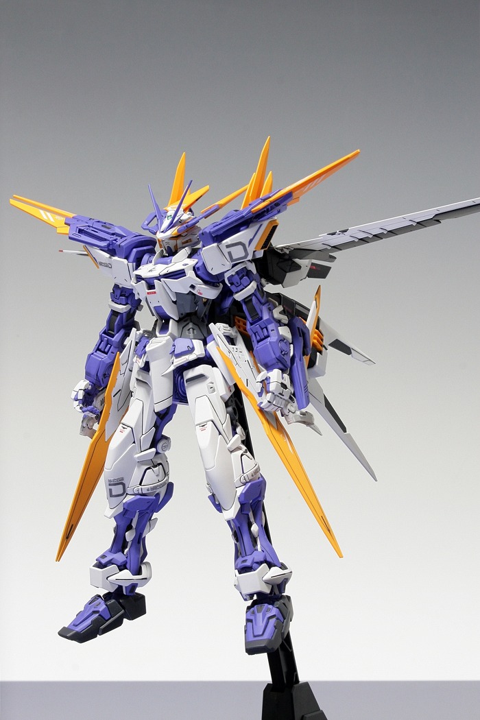 MG 1/100 GUNDAM ASTRAY BLUE FRAME D Painted build by 건매니아