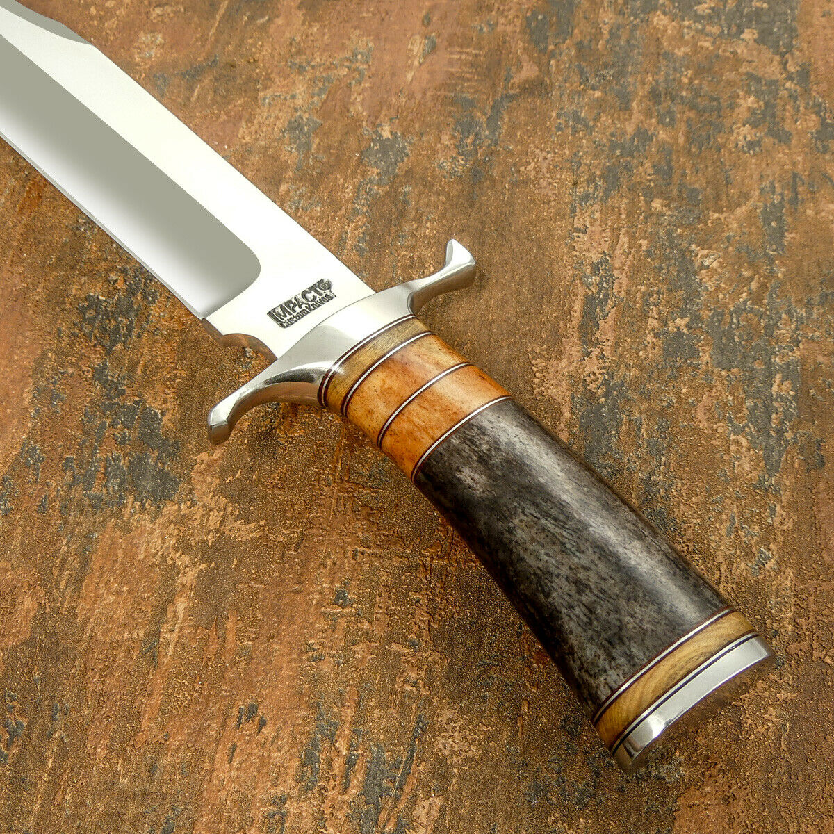 มีดใบตายเหล็ก D2 USA