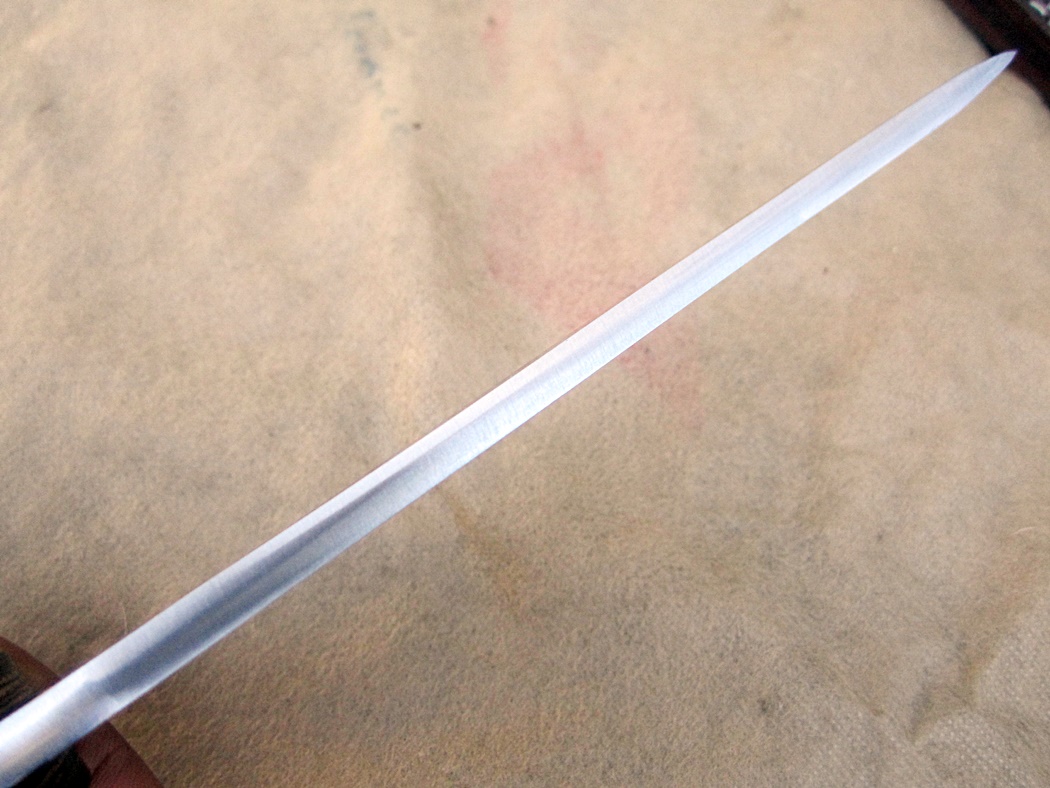 มีดเหล็ก A2 Custom A2 Steel Trailing Point Hunting Knife Micarta Handle AE112