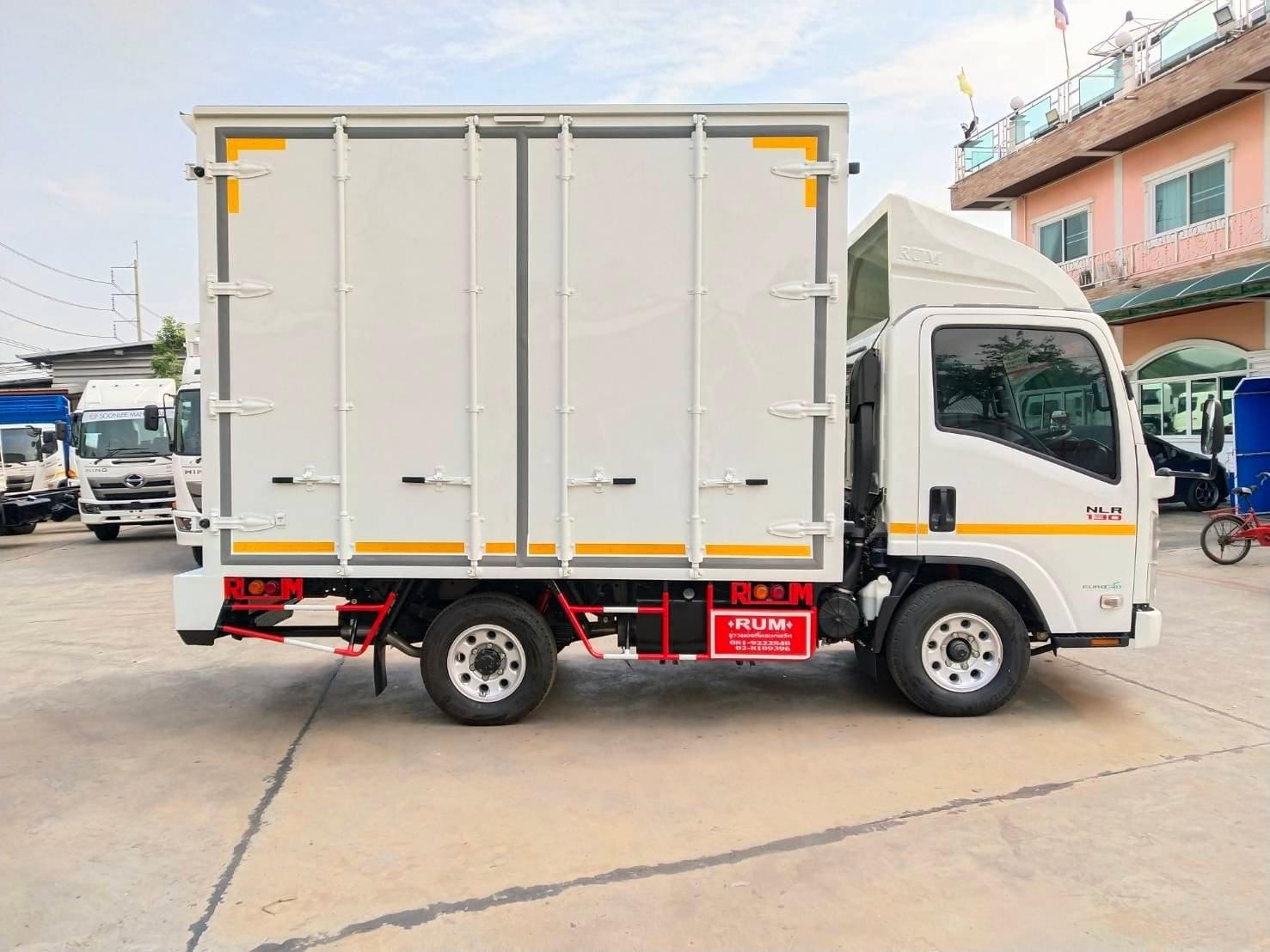 ISUZU NLR Euro 5 Max (ช่วงยาว 3 เมตร) หัวแชสซี (Chassis)