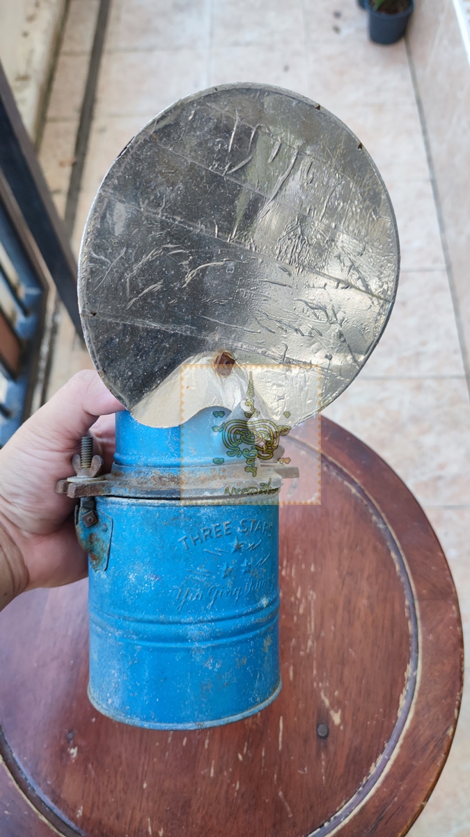 โคมแก๊สเก่า