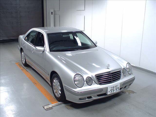Benz W210 E320 ปึ2001 ไมล์ 39,000km