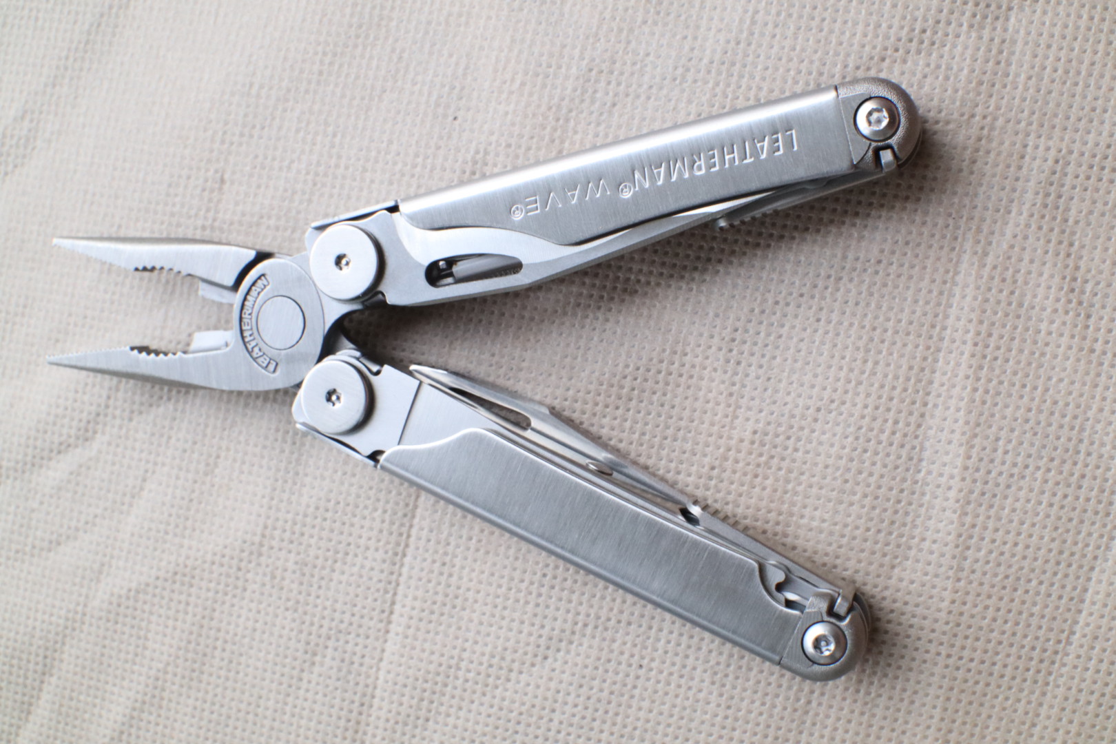 คีมLEATHERMAN WAVE Multi-Tool, (มือ 2 สภาพดี)