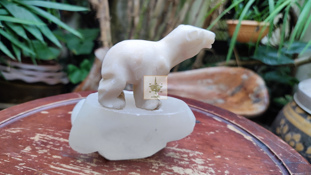 ที่เขี่ยบุหรี่ หมีทำจากหินสบู่