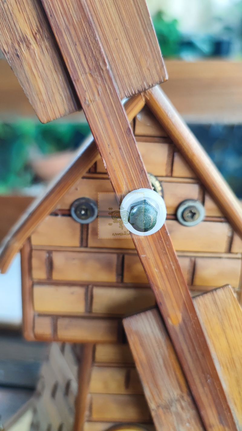 กังหันลมไม้ มีกล่องดนตรี