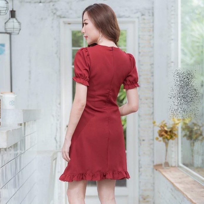 ชุดเดรสสั้นสีแดง คอเชิ้ต แขนสั้น