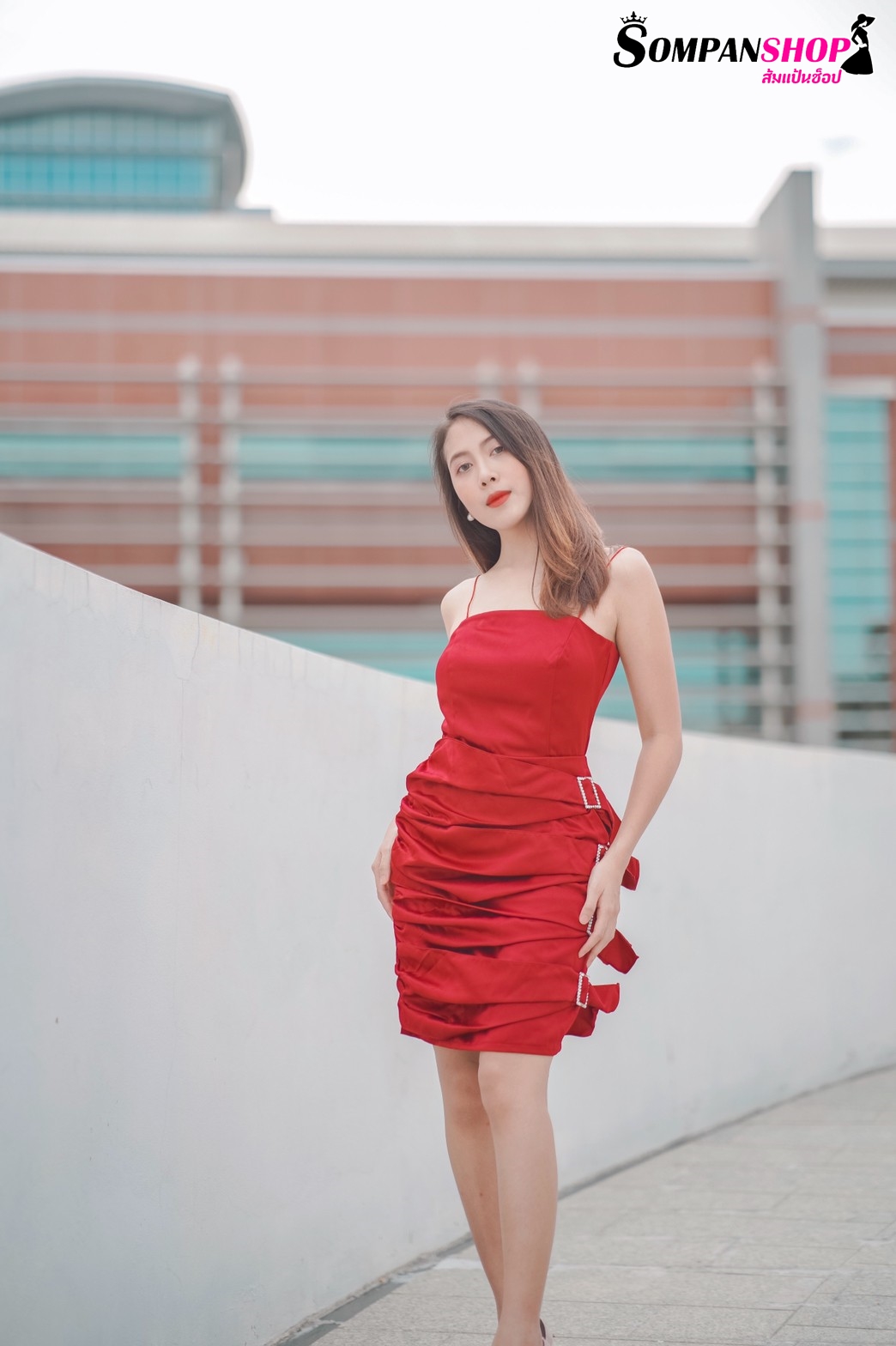 พร้อมส่ง !! ชุดออกงานสั้นสีแดง สายเดี่ยว เข้ารูป สวยเซ็กซี่ ดูเรียบหรูดูแพงมากๆ ใส่เป็นชุดออกงาน ชุดปาร์ตี้ ชุดเที่ยวกลางคืน