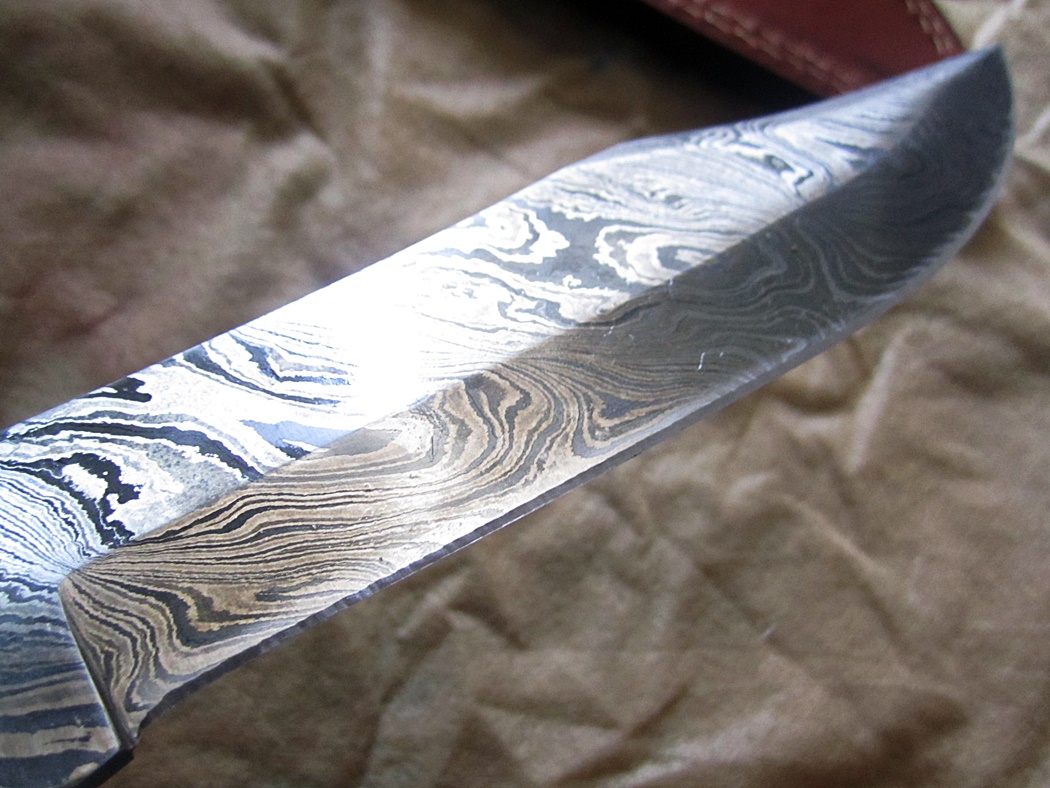 มีดดามัสกัสDamascus steel custom handmade hunting bowie knife 12" (C5)