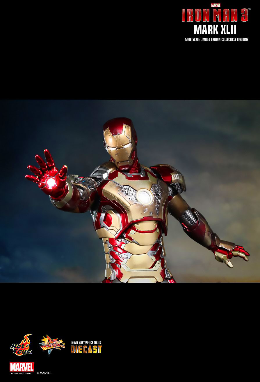 HOT TOYS 1/6 IRON MAN MARK XLII (DIECAST) ไอรอนแมน Mark 42