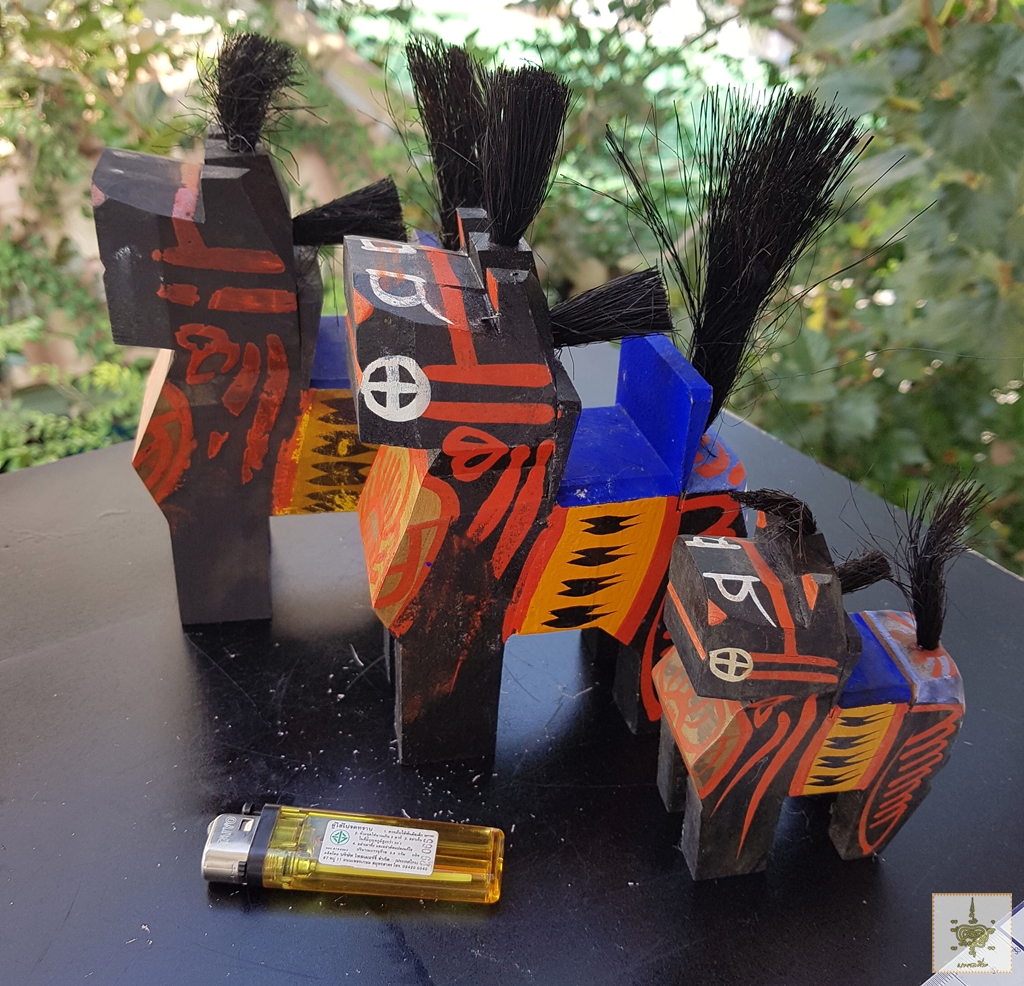 ม้า ไม้แกะสลัก งาญี่ปุ่น