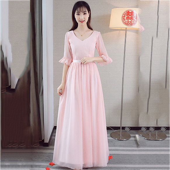 ชุดราตรียาวสีชมพูโอรส แขนสามส่วน ลุคเรียบๆ สวยสง่า ดูดี