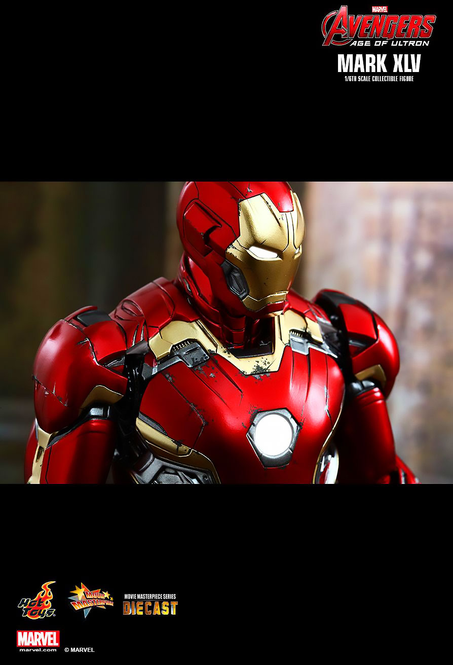 HOT TOYS 1/6 IRON MAN MARK XLV (DIECAST) ไอรอนแมน Mark 45