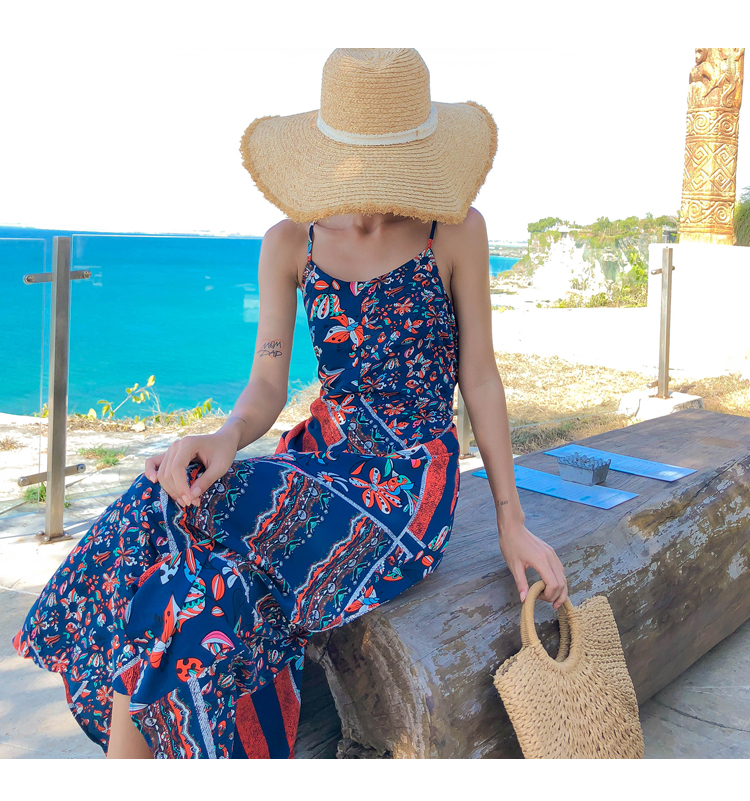 ชุดไปทะเล เดรสเที่ยวทะเล เดรสยาวสีน้ำเงินพิมพ์ลายโบฮีมเียน แฟชั่นแต่งตัวไปทะเลน่ารักๆ