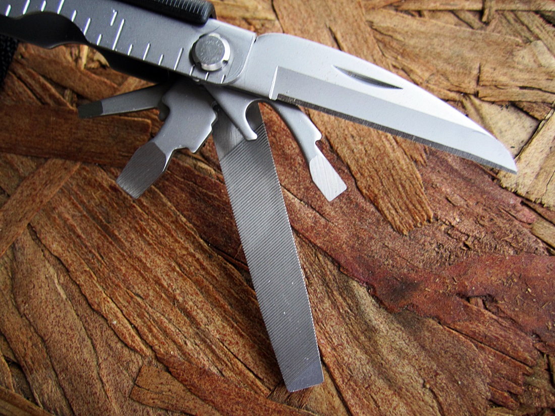 คีมGerber Multi-Plier 600 - 14-in-1 Multi-tool