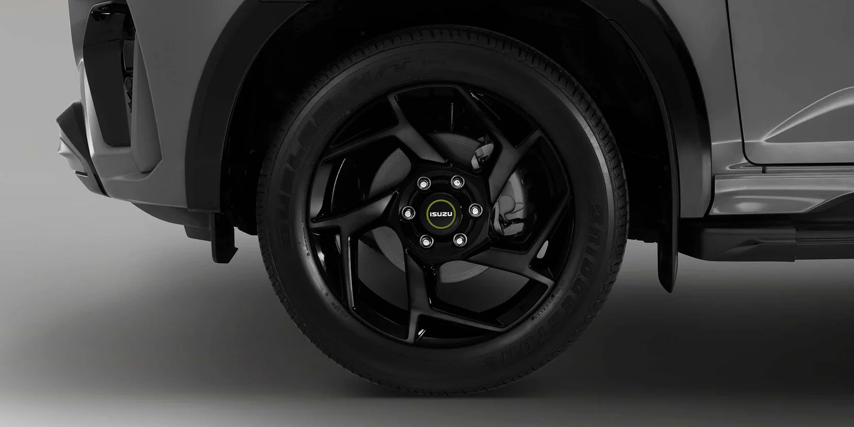 rs-exterior-5-popup-alloy-wheel copy