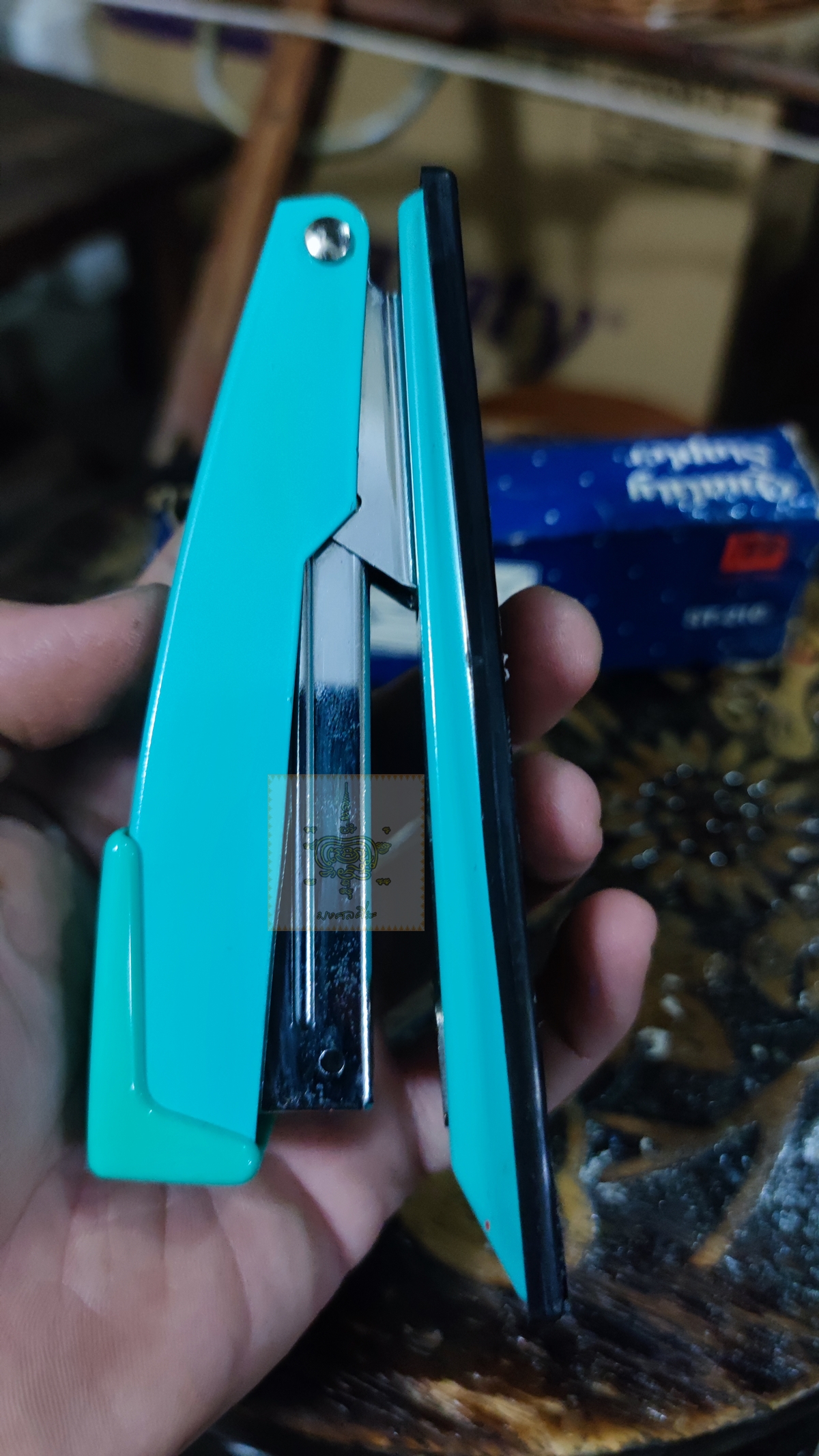 แม็กเย็บกระดาษเก่า(มือ 1 เก่าเก็บ) 2 ตัว