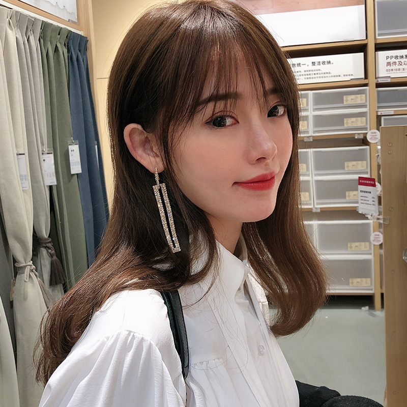 ต่างหูเพชรยาวระย้าสีเงิน ทรงเหลี่ยม สวยหรู ใส่เที่ยว ใส่ออกงาน แฟชั่นเกาหลี
