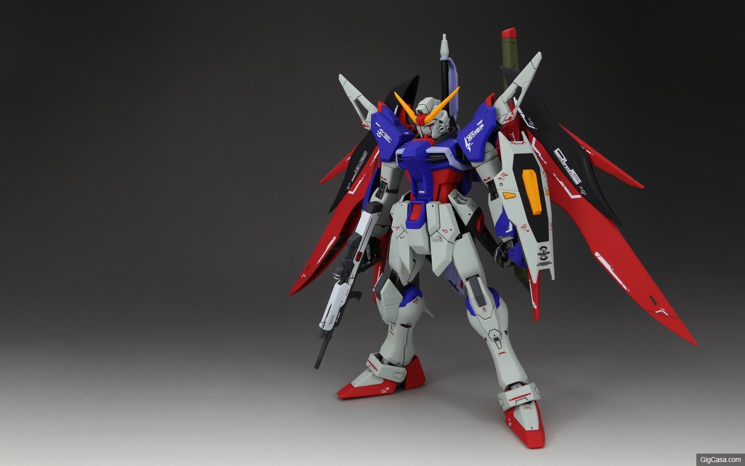 MG 1/100 DESTINY GUNDAM | Featured by Gigcasa