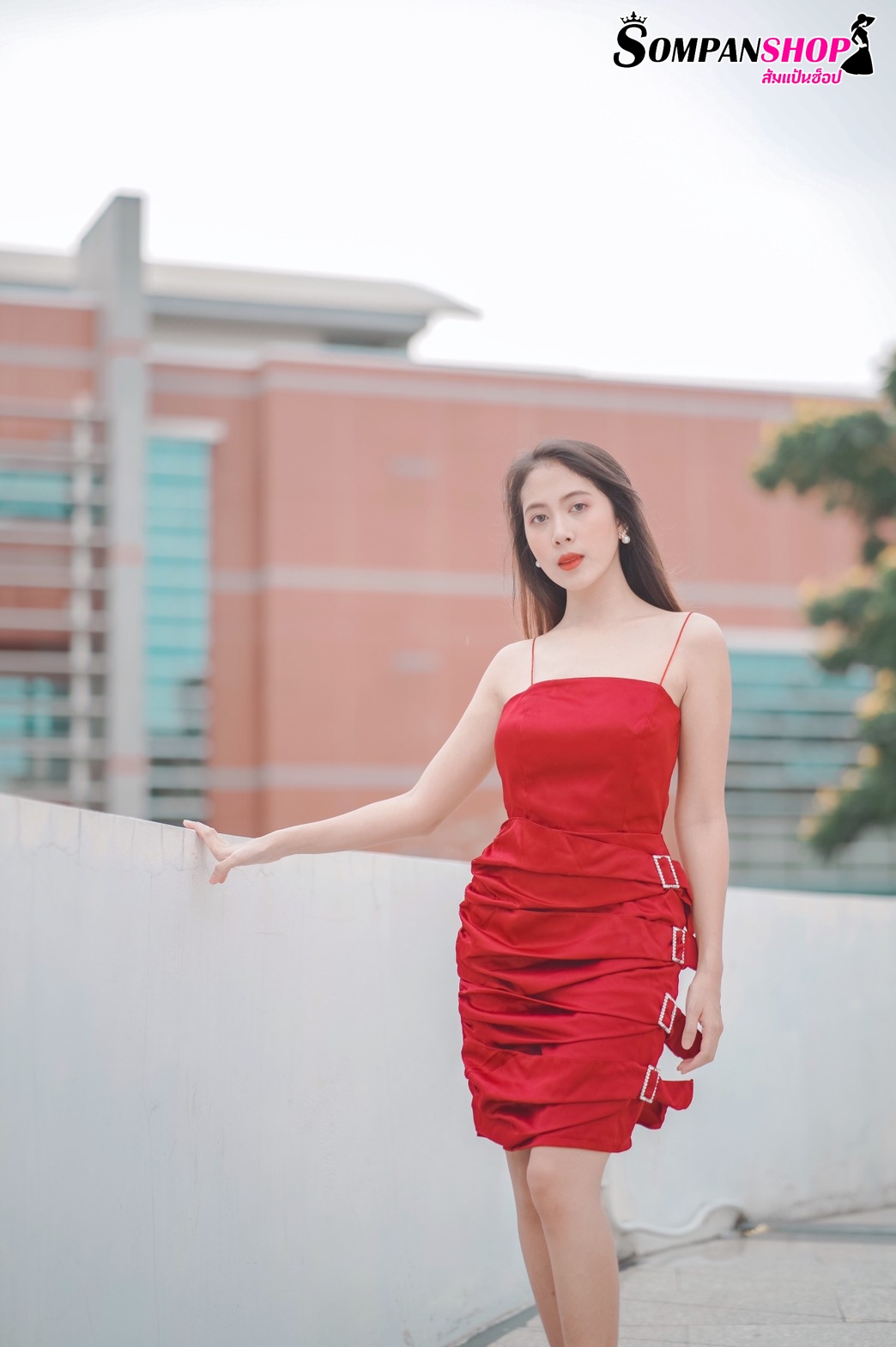 พร้อมส่ง !! ชุดออกงานสั้นสีแดง สายเดี่ยว เข้ารูป สวยเซ็กซี่ ดูเรียบหรูดูแพงมากๆ ใส่เป็นชุดออกงาน ชุดปาร์ตี้ ชุดเที่ยวกลางคืน