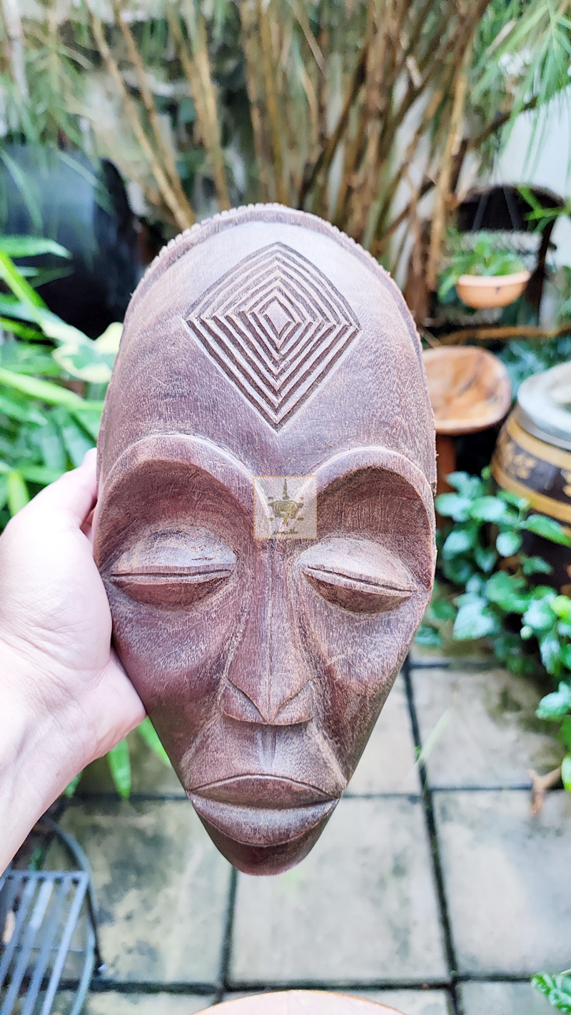 หน้ากากไม้ งานแอฟริกา