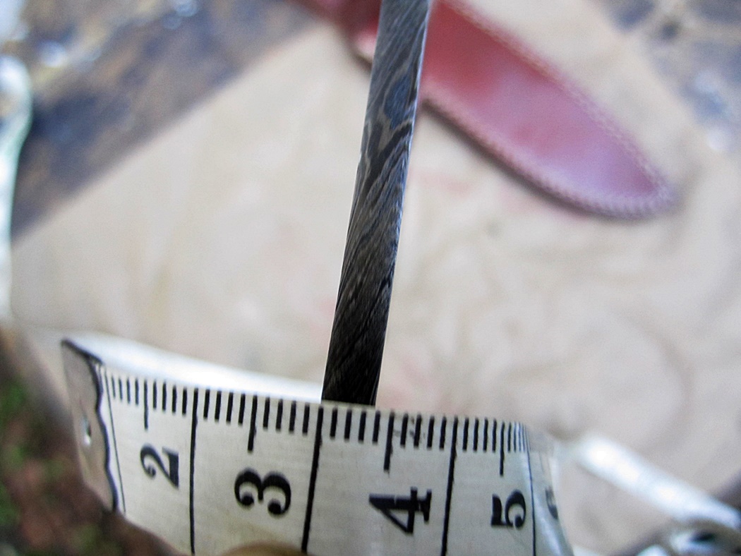 เหล็กลายของแท้Damascus steel custom handmade hunting bowie knife 13"