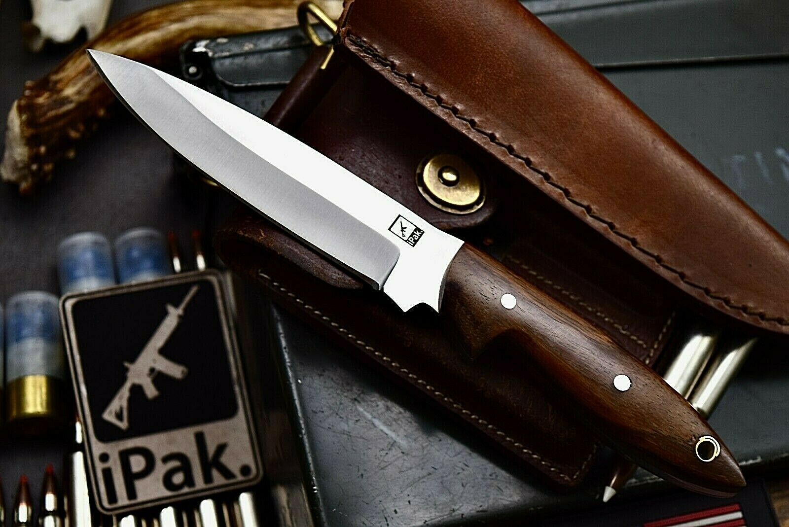 มีดเหล็ก D2 CFK IPAK Handmade D2 Custom Walnut Hunting Fish & Fowl Skinning Camp Blade Knife