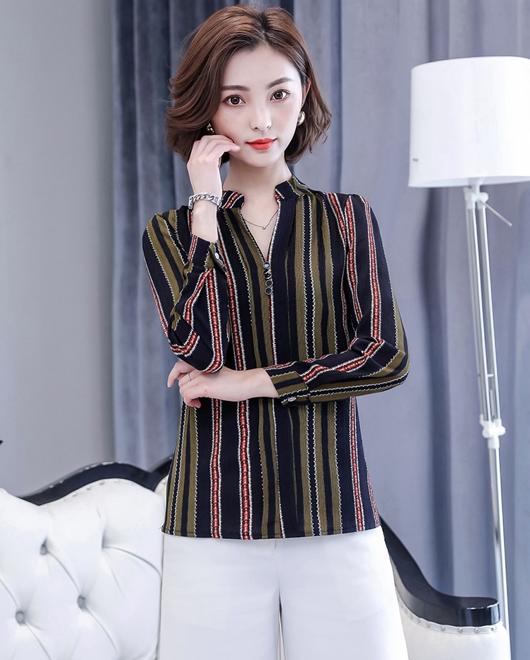 เสื้อเชิ้ตผู้หญิงทำงานสีเขียว ลายทาง แขนยาว