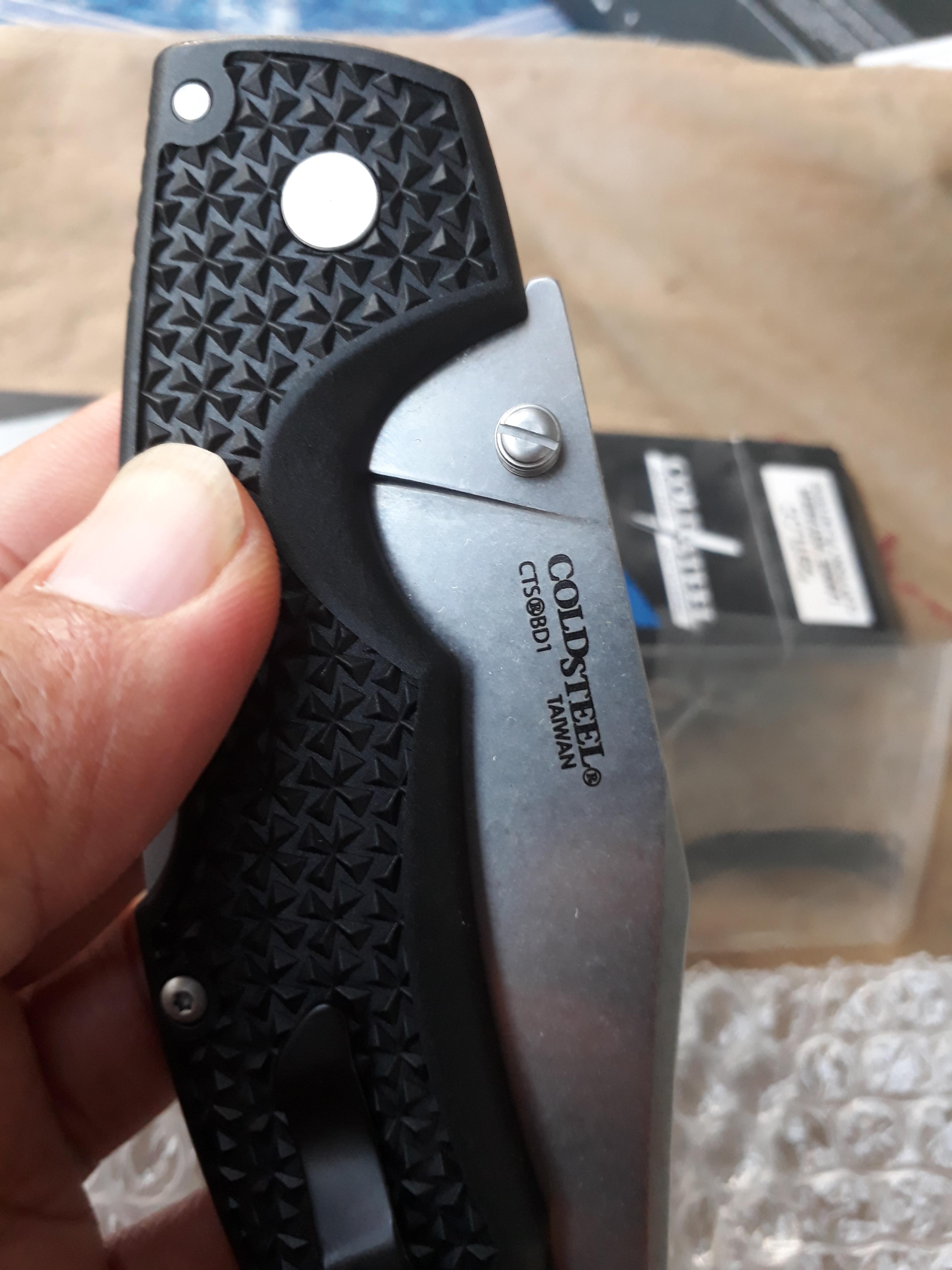 มีดพับCOLD STEEL Black Handle Large VOYAGER Straight CLIP POINT Folding Knife! 29TLCC