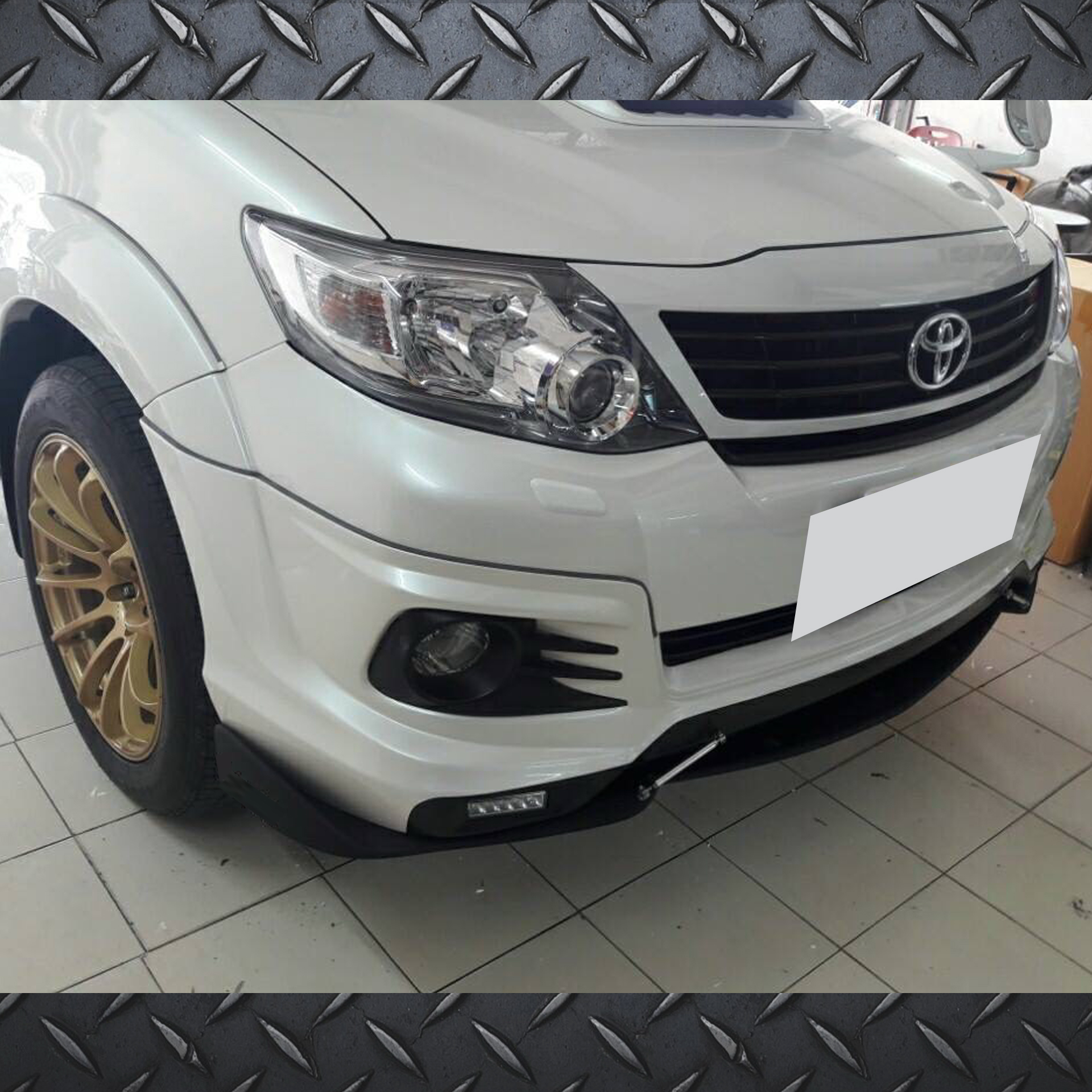 (A033) ชุดขายึดพยุงสปอยเลอร์ ลิ้นหน้า Wingหลัง