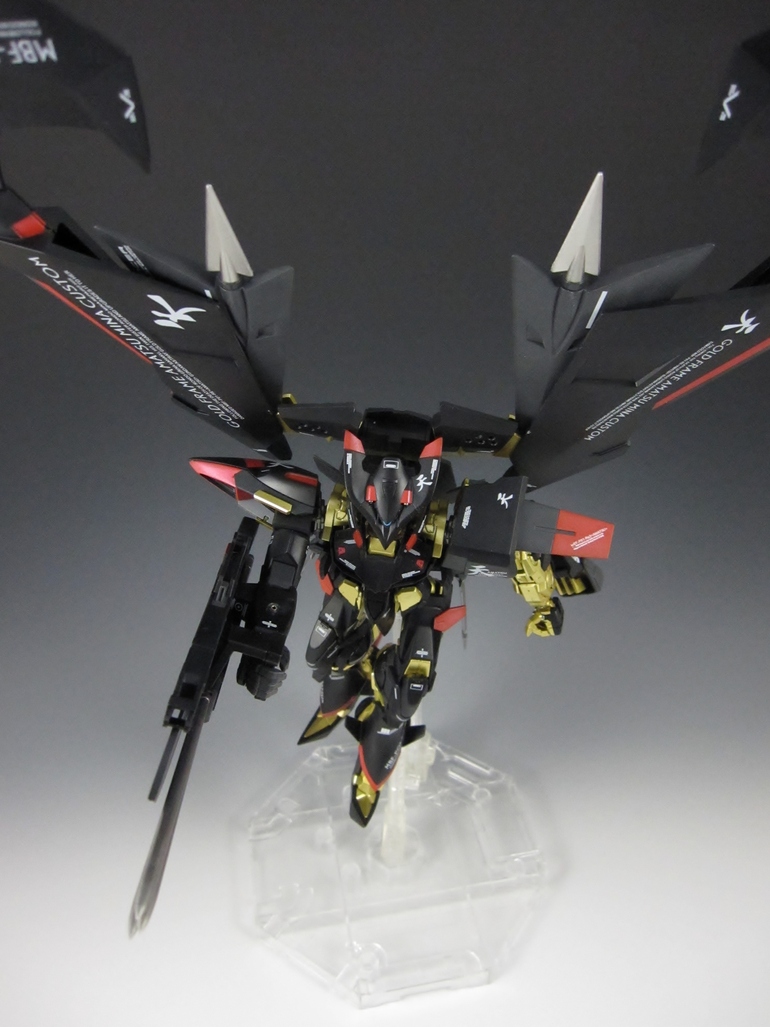 Painted Build : 1/100 GUNDAM ASTRAY GOLD FRAME AMATSU by Albertplan