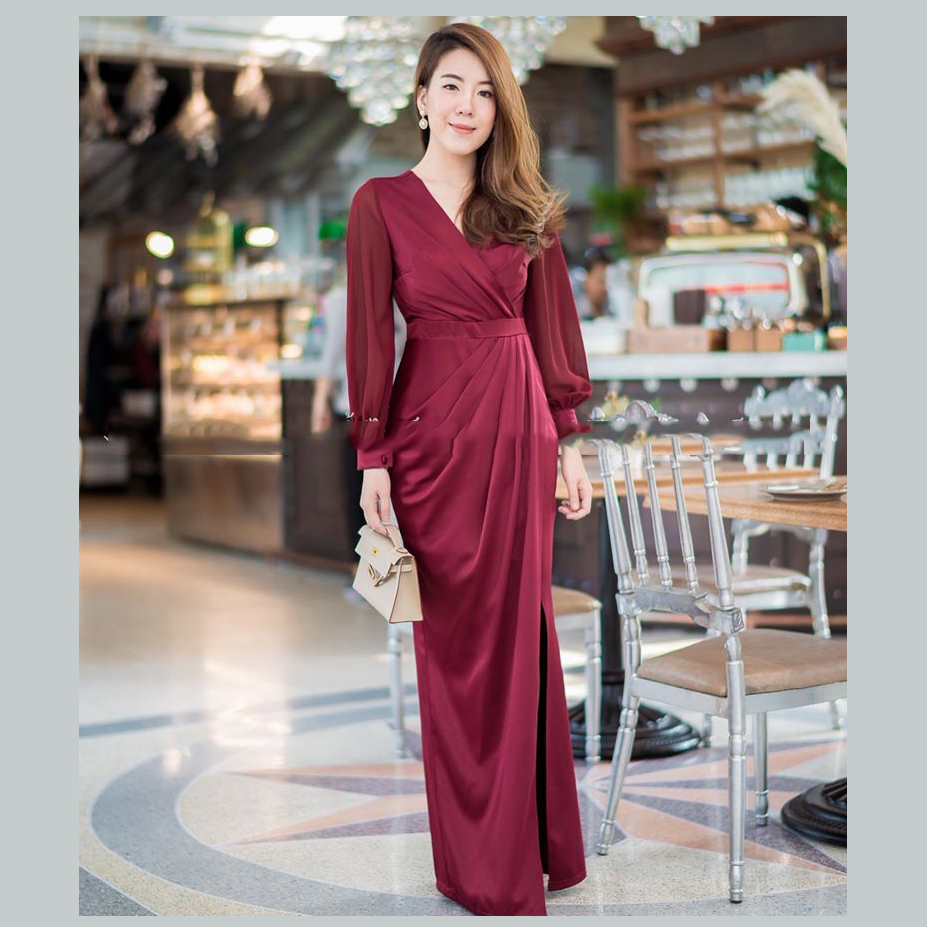 ชุดไปงานแต่งงานสีแดง เดรสยาวแขนยาวแบบสวย เรียบหรูดูแพง ชุดราตรี ชุดไปงานแต่งงาน ชุดออกงาน