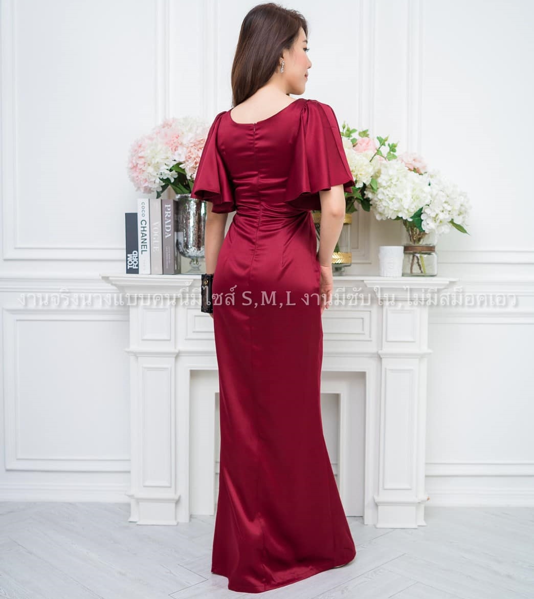 ชุดราตรี/ชุดออกงาน/ชุดไปงานแต่งงานสีแดง เรียบหรู สวยๆ ดูดี
