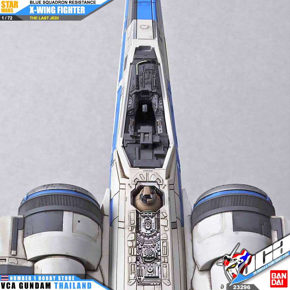 Bandai 1/72 BLUE SQUADRON RESISTANCE X-WING FIGHTER