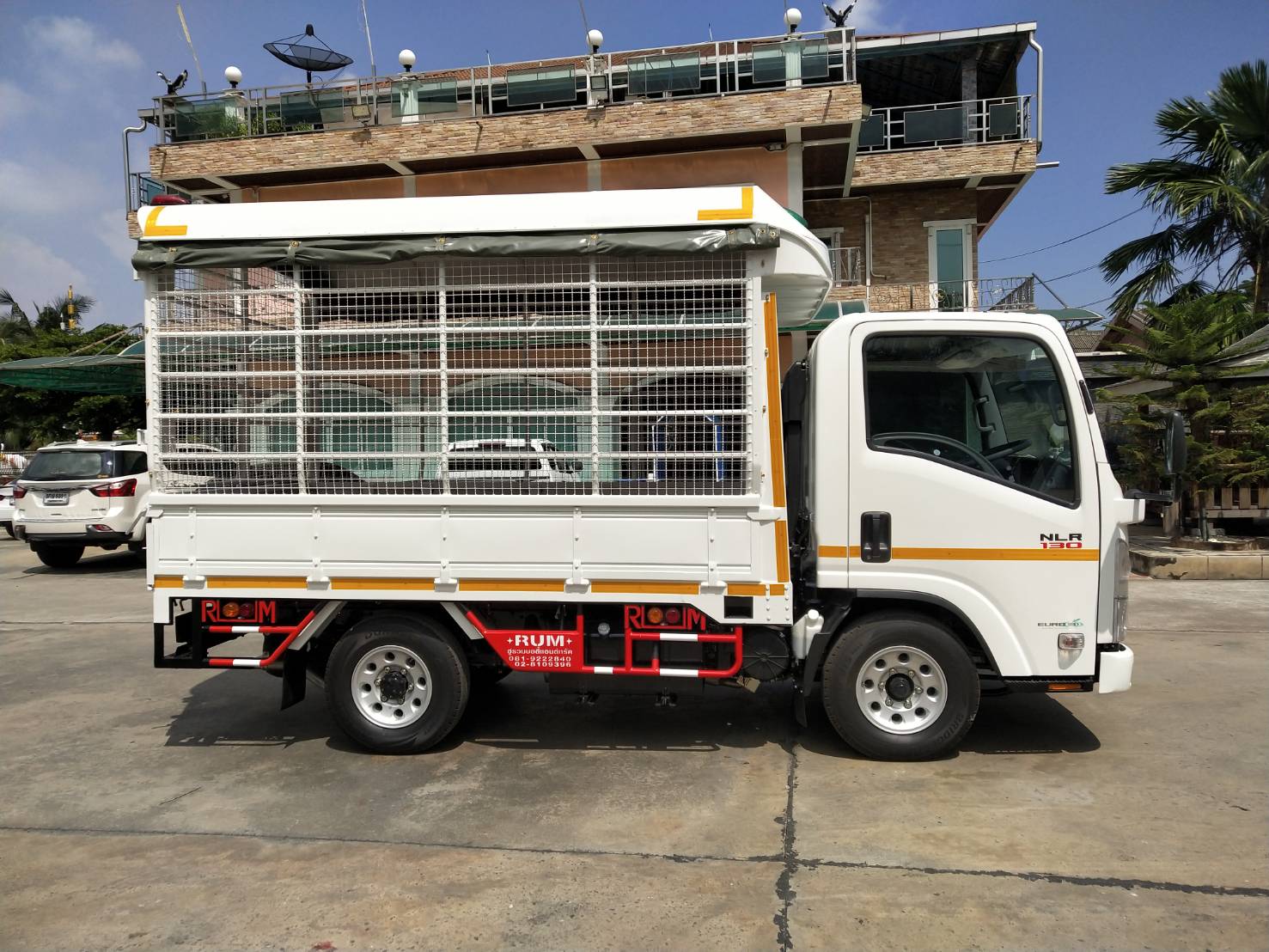 ISUZU NLR Euro 5 Max (ช่วงยาว 3 เมตร) หัวแชสซี (Chassis)