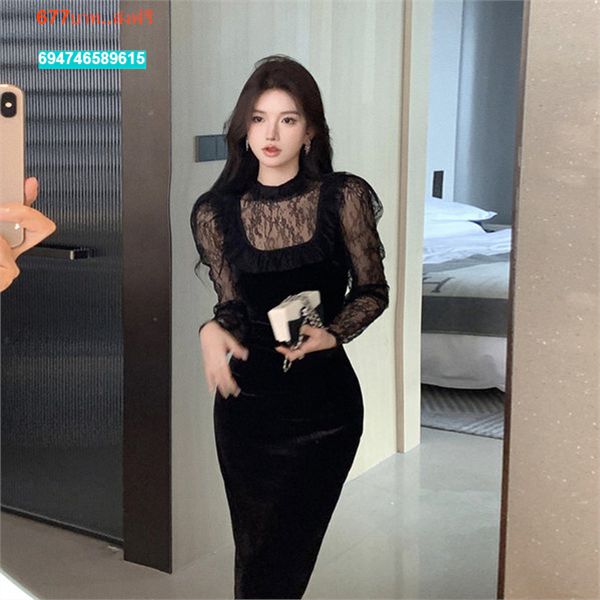 เดรสลูกไม้หรูๆ