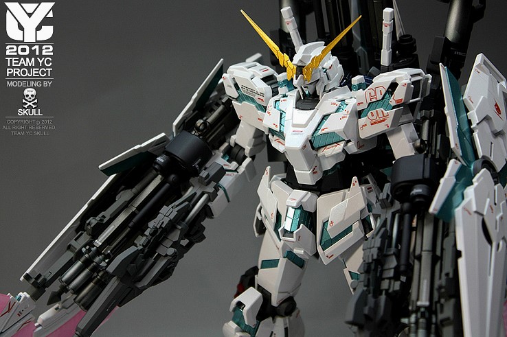 MG 1/100 Unicorn Gundam Full Armor Ver KA