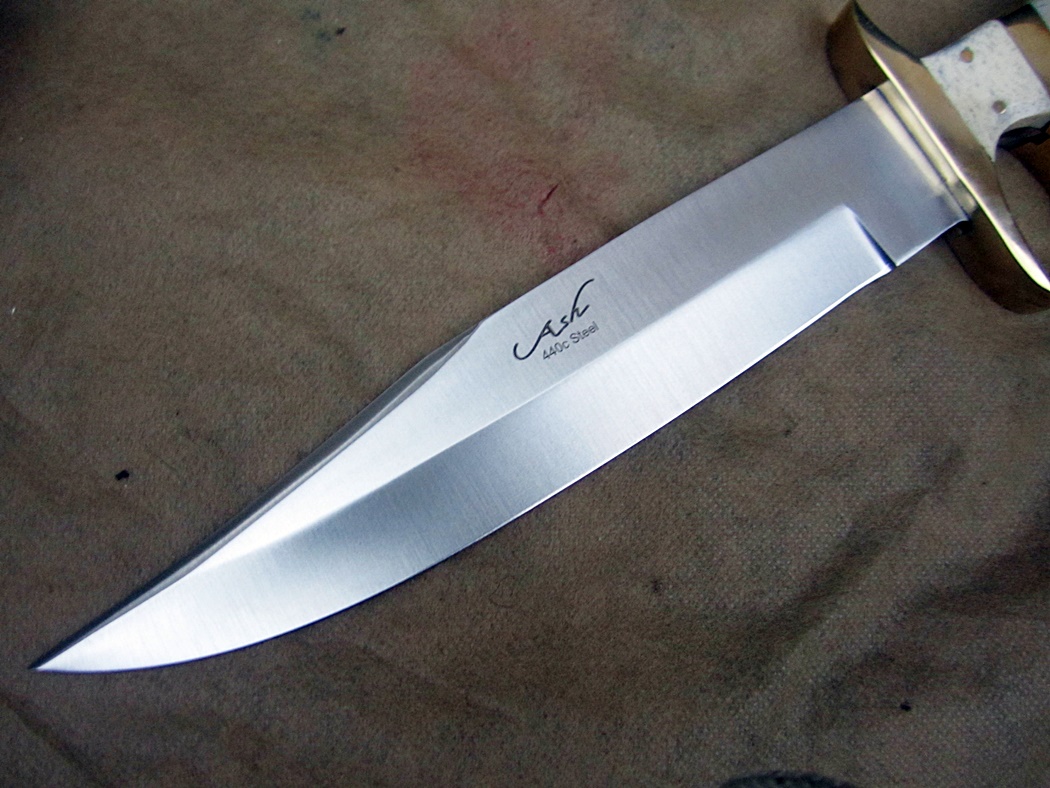 มีดใบตายเหล็ก 440c ( B96)